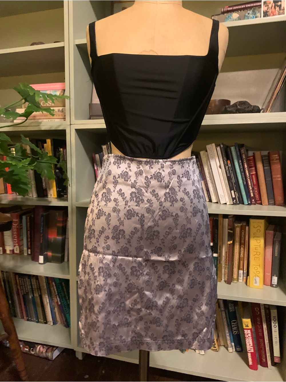Women's Silver Brocade Pencil Skirt